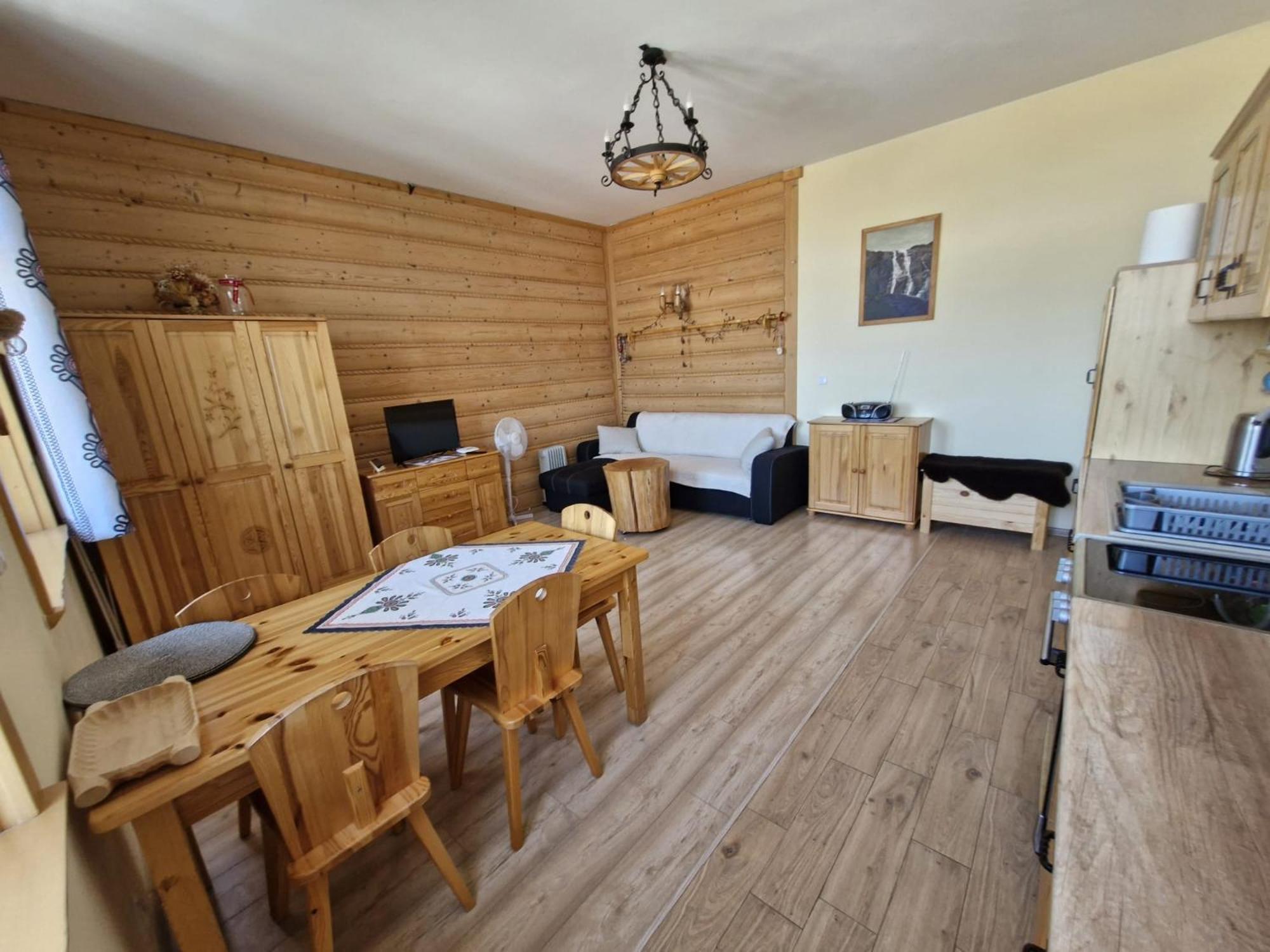 Apartamenty Na Szlaku Чарны-Дунаец Экстерьер фото